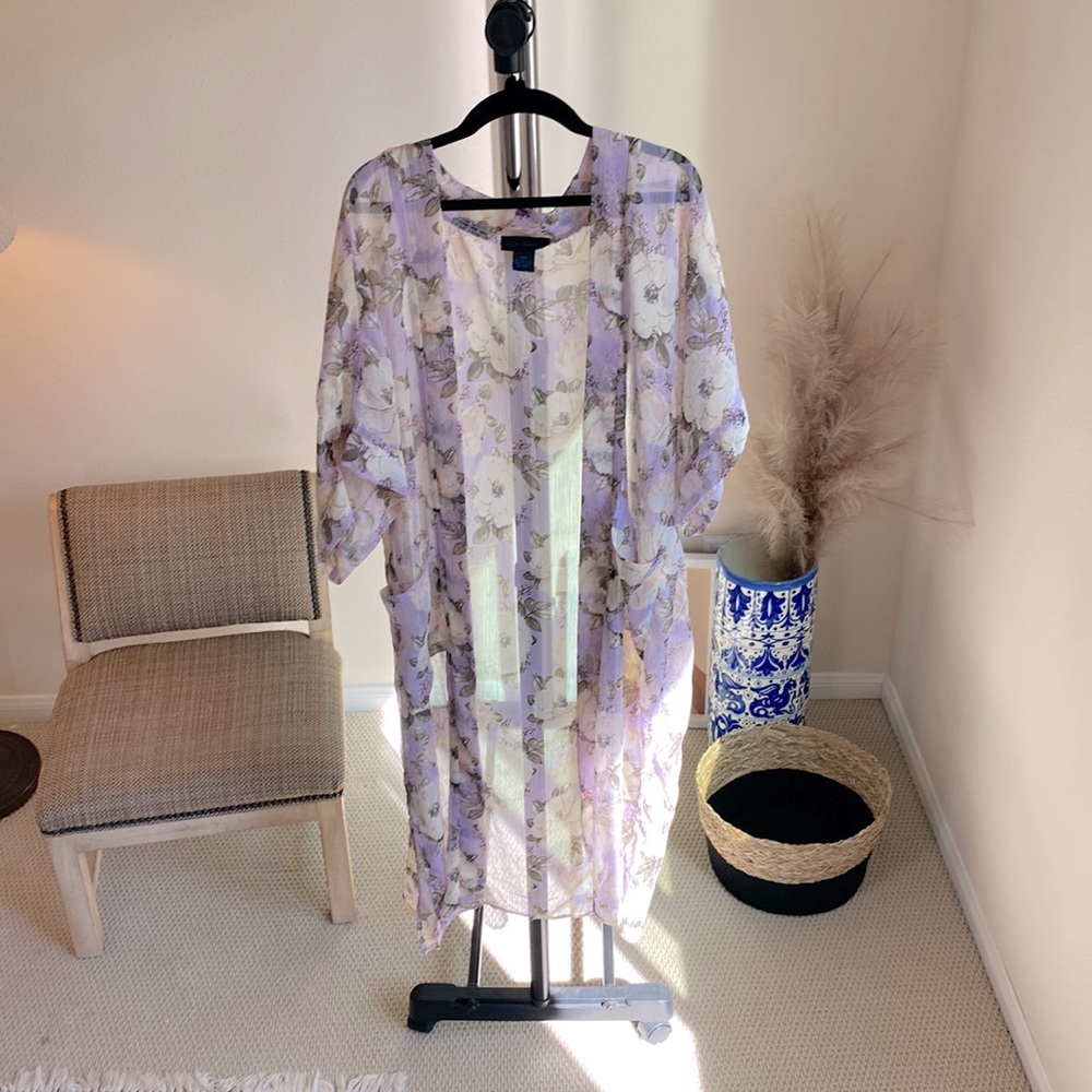 ✨Steve Madden✨ Lilac Floral Kimono Size OS